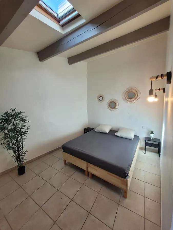 Le Rempart Apartment Saint-Mitre-les-Remparts